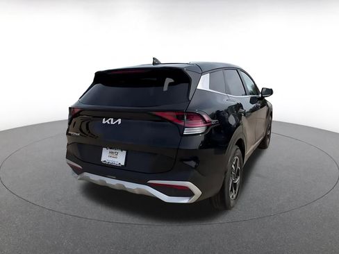 Used 2025 Kia Sportage LX image 14