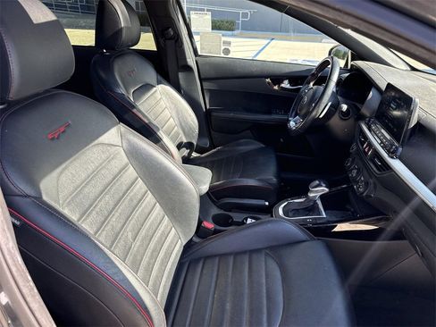 Used 2021 Kia Forte GT w/ GT2 Package image 26