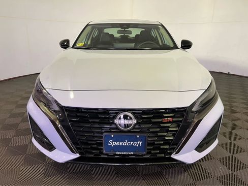 Certified 2025 Nissan Altima 2.5 SR w/ SR Premium Package image 2