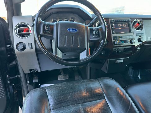 Used 2011 Ford F250 Lariat w/ Lariat Ultimate Pkg image 36