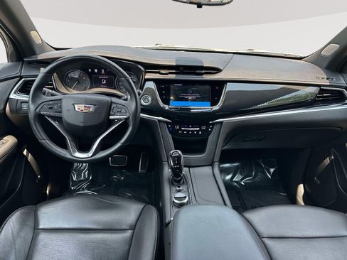 Certified 2024 Cadillac XT6 Sport w/ Technology Package AWD/4WD image 7