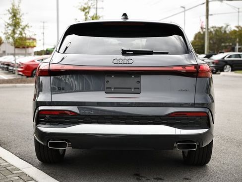 New 2025 Audi Q5 Prestige image 10