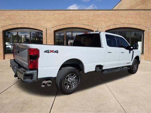 Used 2024 Ford F350 Lariat w/ Camper Package image 3
