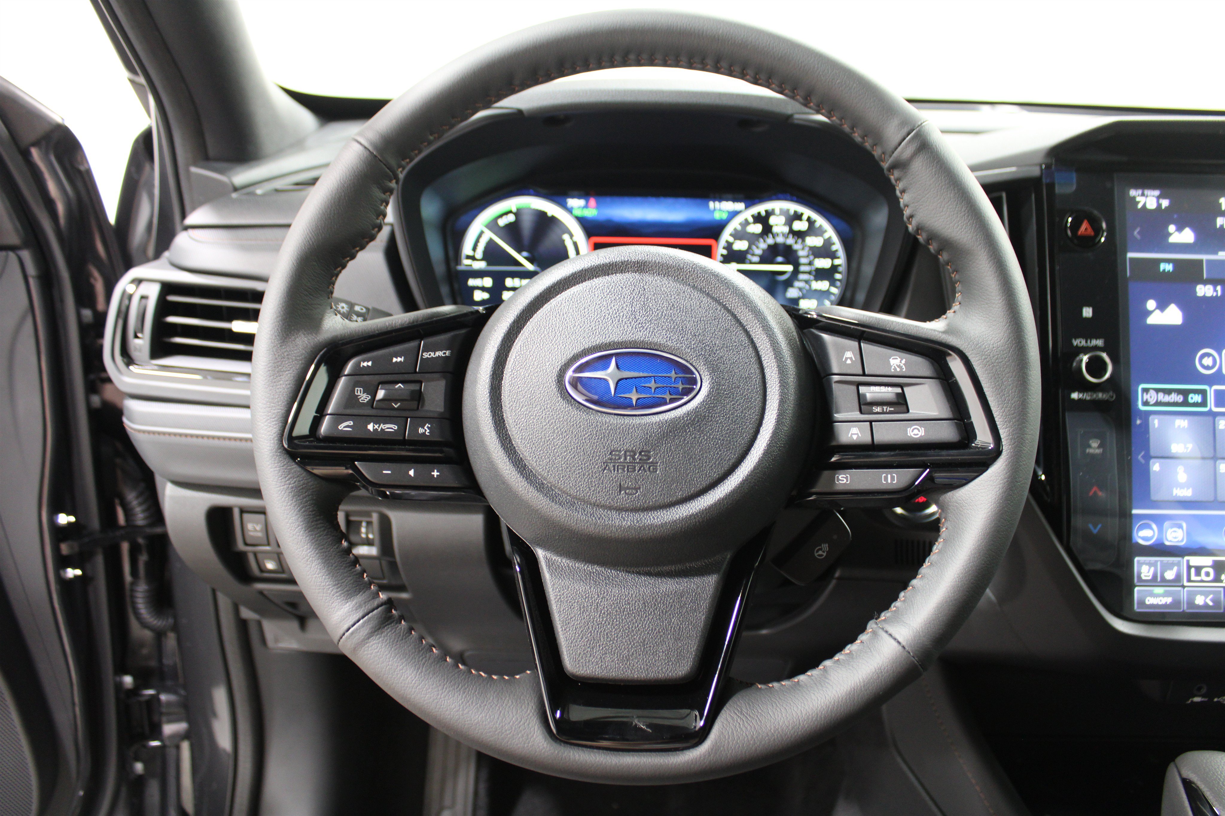 New 2026 Subaru Forester Touring AWD/4WD image 9