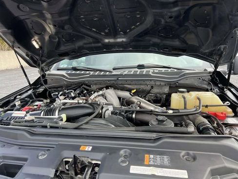 Used 2021 Ford F350 Lariat w/ Tremor Off-Road Package image 11