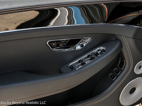 New 2025 Bentley Continental GTC image 24