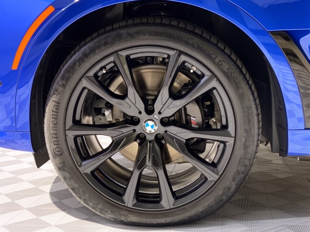 Used 2024 BMW X7 M60i w/ Executive Package AWD/4WD image 13