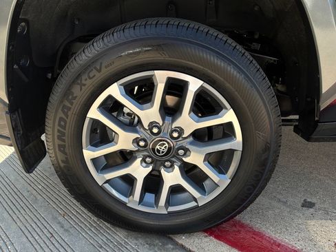 Used 2026 Toyota Sequoia 1794 Edition AWD/4WD image 9
