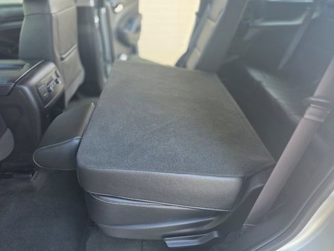 Used 2016 Chevrolet Tahoe LT AWD/4WD image 16