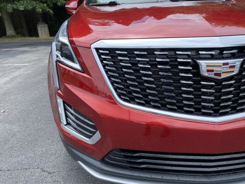 Used 2021 Cadillac XT5 Premium Luxury FWD image 14