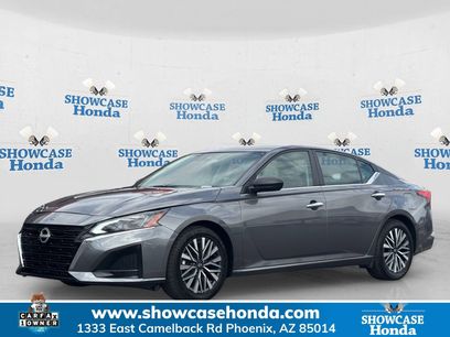 Used 2024 Nissan Altima 2.5 SV