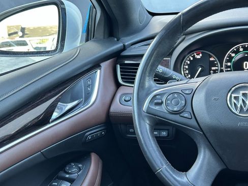 Used 2019 Buick LaCrosse Avenir image 15