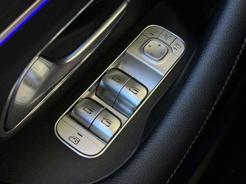 Certified 2025 Mercedes-Benz GLS 450 4MATIC image 22