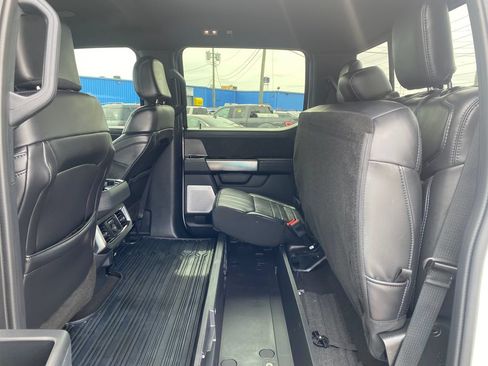 Used 2025 Ford F250 Platinum AWD/4WD image 19