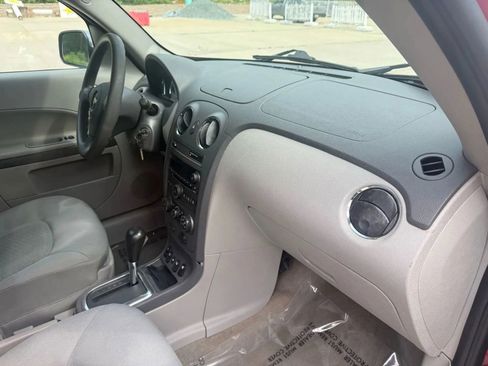 Used 2008 Chevrolet HHR LT image 14