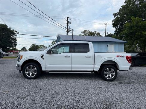 Used 2022 Ford F150 XLT w/ Equipment Group 302A High AWD/4WD image 9
