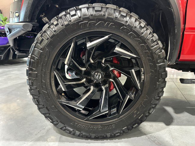 Used 2014 Ford F150 Raptor w/ Equipment Group 801A Luxury AWD/4WD image 97