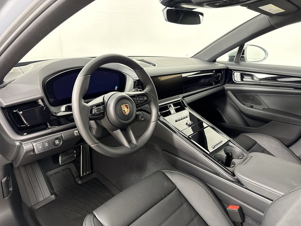 New 2026 Porsche Panamera 4 AWD/4WD image 4