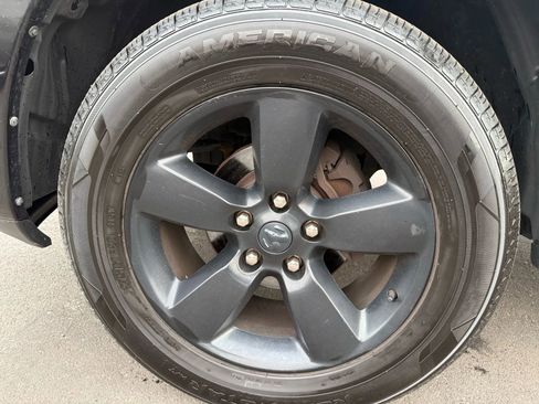 Used 2019 RAM 1500 Express w/ Express Value Package image 11