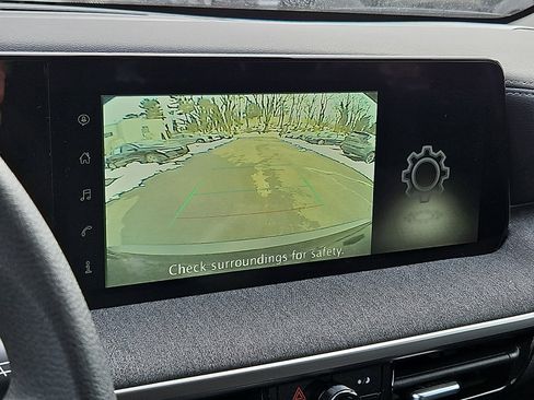 Certified 2025 Nissan Kicks SV w/ Illumination Package image 17