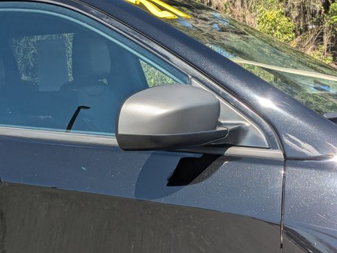 Certified 2021 Jeep Compass Latitude w/ Sun and Sound Group FWD image 12