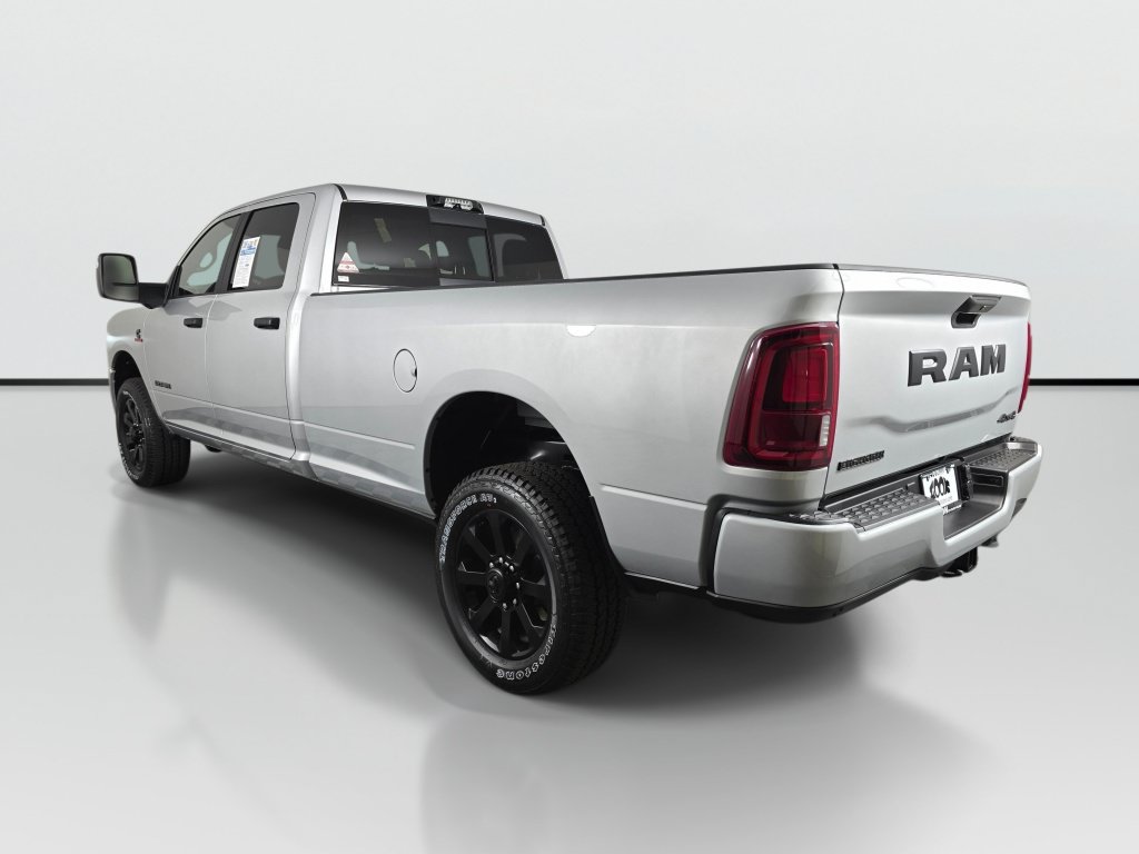 New 2026 RAM 2500 Big Horn AWD/4WD image 7