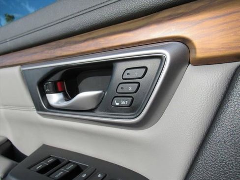 Used 2019 Honda CR-V EX-L image 26