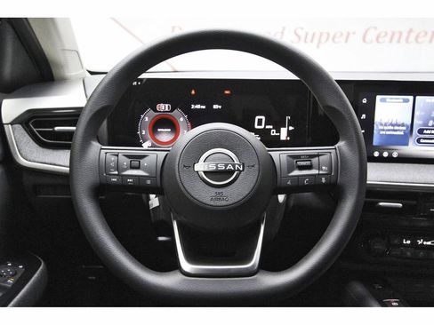 New 2026 Nissan Kicks SV w/ SV Premium Package FWD image 13