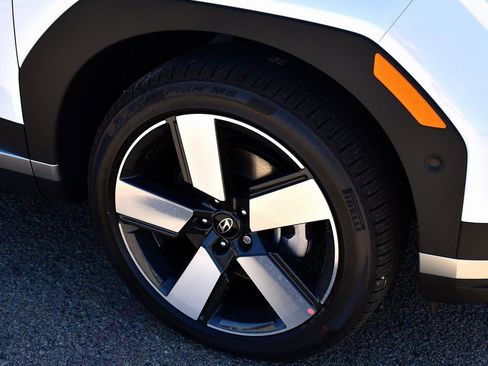 New 2025 Hyundai Santa Fe Limited image 7