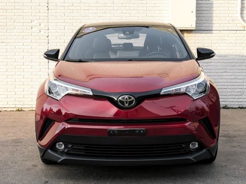 Used 2019 Toyota C-HR Limited image 4