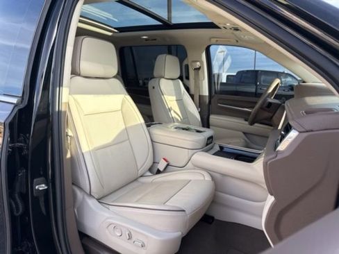 Used 2022 GMC Yukon XL Denali image 18