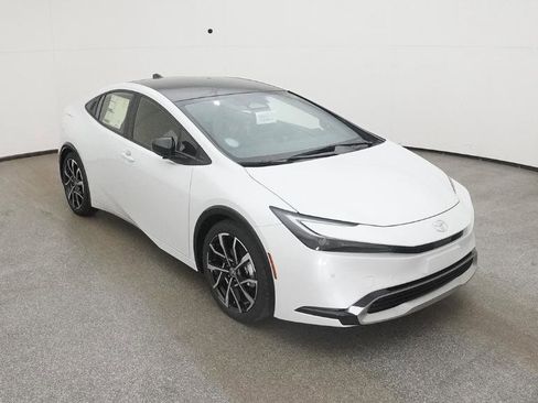 New 2026 Toyota Prius Plug-In Hybrid image 29