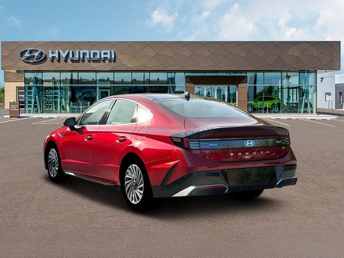 New 2026 Hyundai Sonata SEL FWD image 5