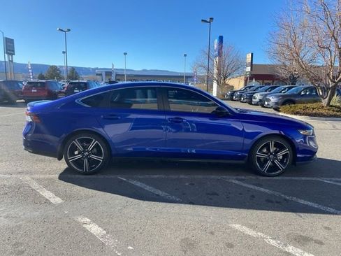 Used 2023 Honda Accord Sport image 4