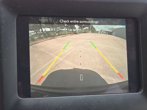 Used 2020 Jeep Cherokee Latitude Plus AWD/4WD image 21