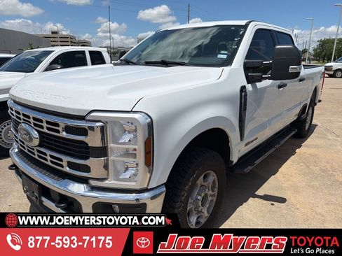 Used 2025 Ford F250 XLT AWD/4WD image 1