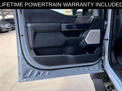 Used 2025 Ford F250 Platinum w/ Tremor Off-Road Package AWD/4WD image 23