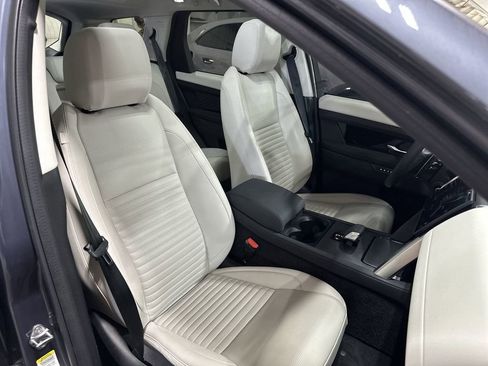 Used 2024 Land Rover Discovery Sport S image 28
