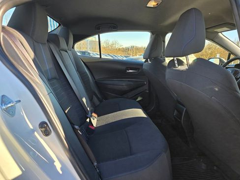 Used 2022 Toyota Corolla SE image 12
