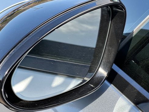 Used 2022 Porsche Panamera Turbo S image 41