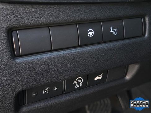 Used 2026 Nissan Rogue Platinum w/ Platinum Premium Package image 18