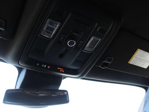 Used 2023 Chevrolet Tahoe Premier image 37