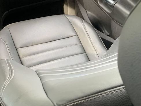 Used 2015 Ford Escape Titanium AWD/4WD image 33