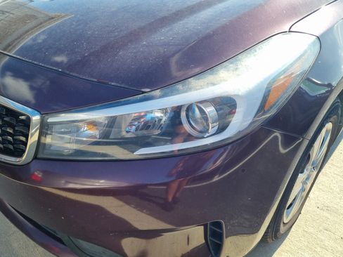 Used 2018 Kia Forte LX FWD image 3