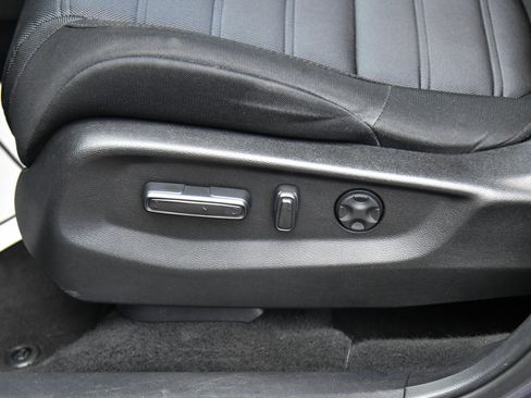 Used 2021 Honda CR-V EX image 17