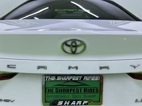 Used 2025 Toyota Camry LE FWD image 13