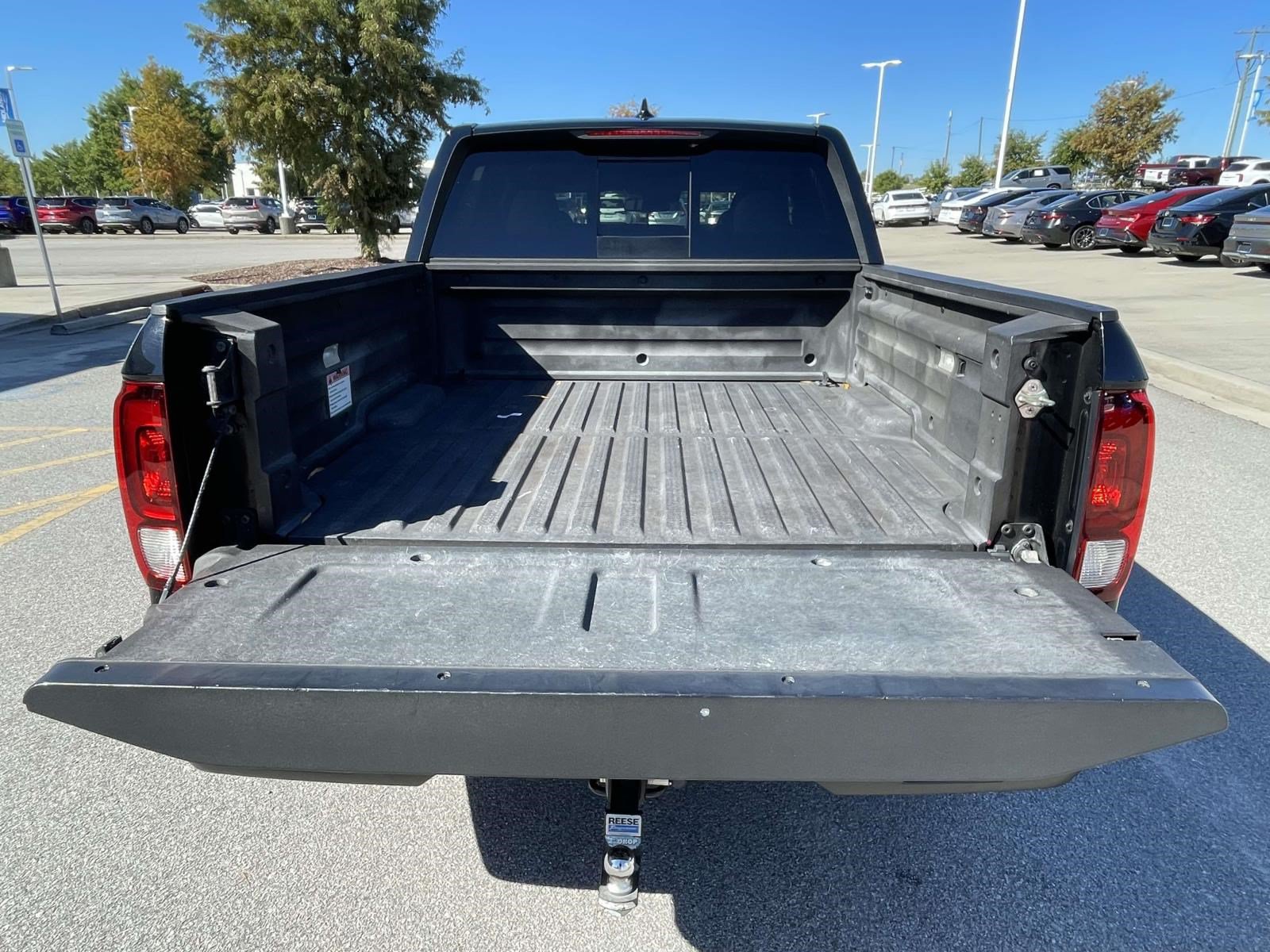 Used 2017 Honda Ridgeline Black Edition image 9
