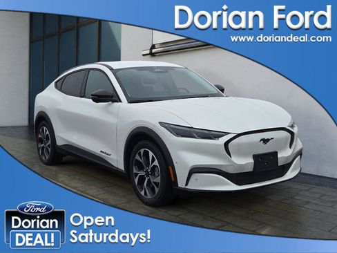 Certified 2024 Ford Mustang Mach-E Select w/ Comfort Package Lite image 1