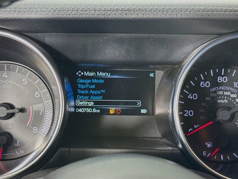 Used 2023 Ford Mustang Coupe RWD image 14