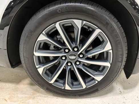 Used 2024 Cadillac Lyriq Sport AWD/4WD image 12
